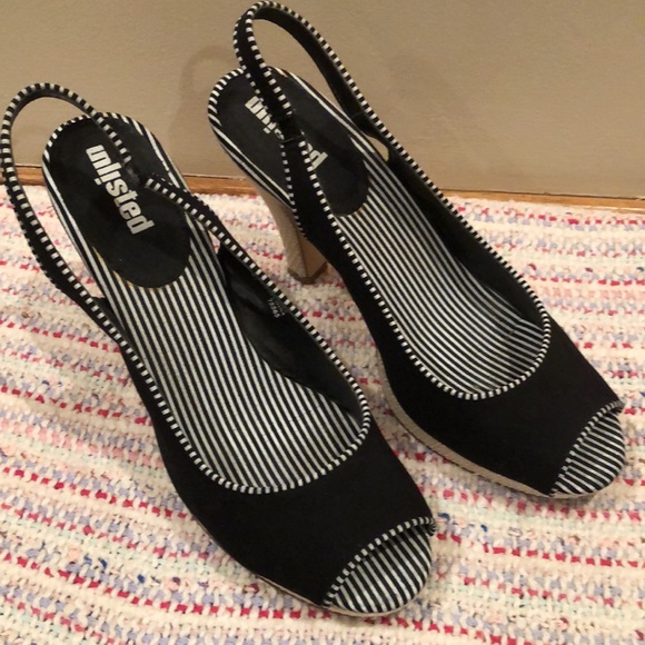 Unlisted brand sling back peak-a-boo pump. Woven heal and canvas upper. - Picture 2 of 9